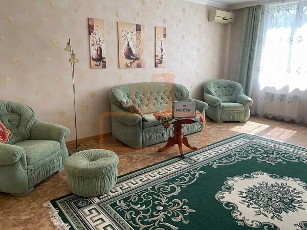 3-к квартира, 104 кв.м.,Феодосия, , объект № 4902