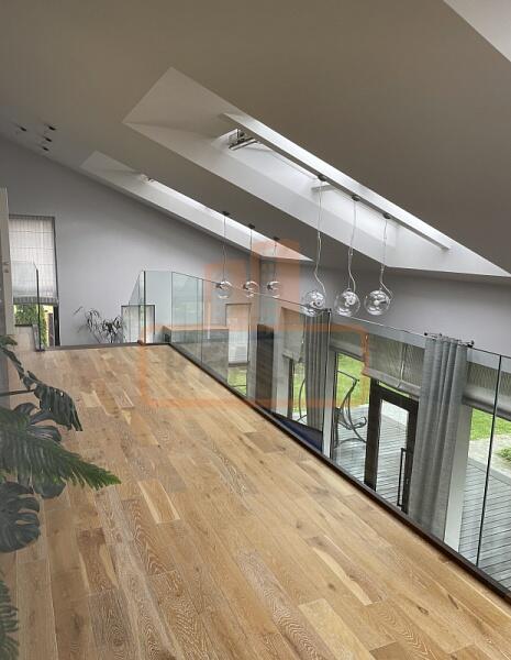 Дом, 193 кв.м., , объект № 4479