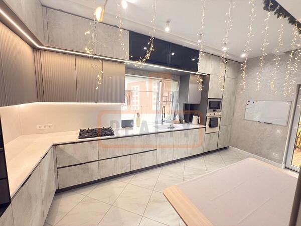 Дом, 140 кв.м., , объект № 4661