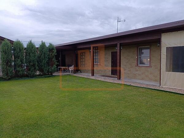 Дом, 160 кв.м., , объект № 4737