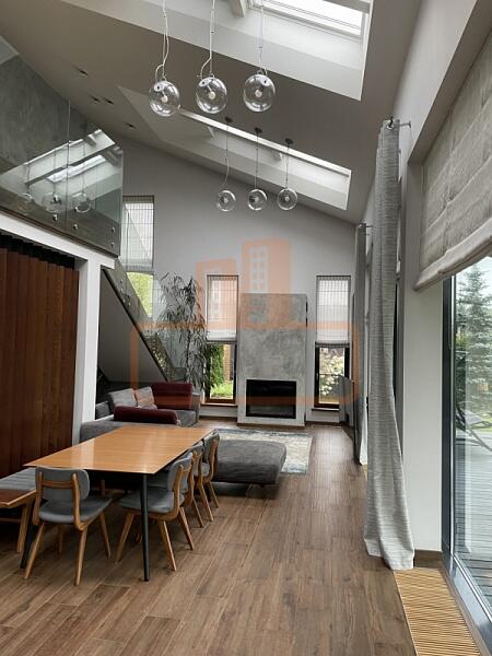 Дом, 193 кв.м., , объект № 4479