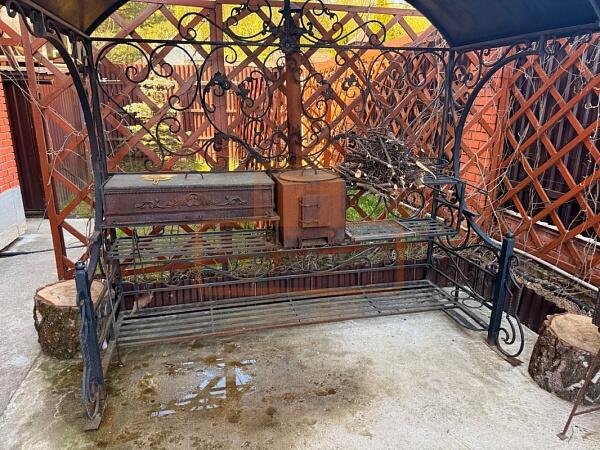 Дом с участком, 405 кв.м., , объект № 4770