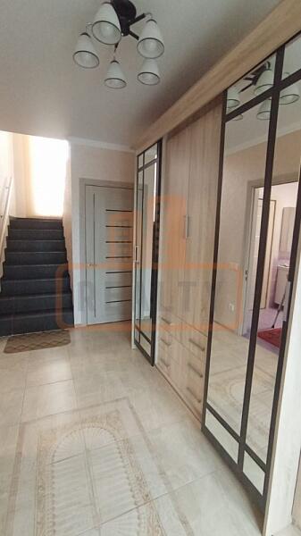 Дом с участком, 169 кв.м., , объект № 4831