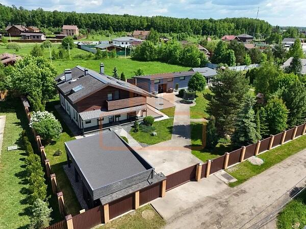Дом, 193 кв.м., , объект № 4927