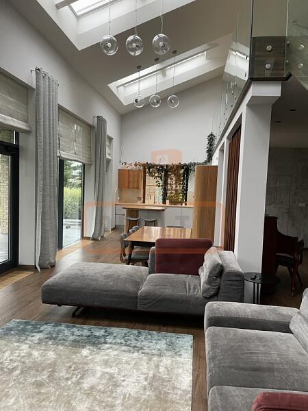 Дом, 193 кв.м., , объект № 4479