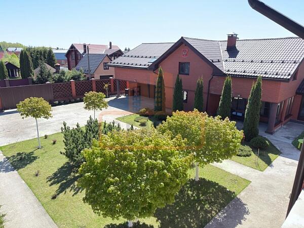 Дом с участком, 405 кв.м., , объект № 4770