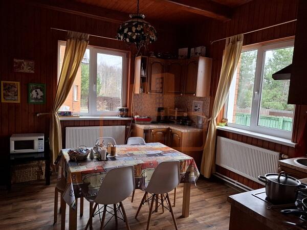 Дом, 147 кв.м., , объект № 4754