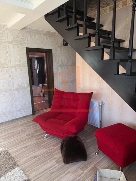 Дом, 180 кв.м., , объект № 4884