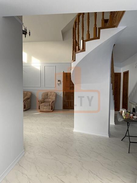 Дом, 250 кв.м., , объект № 4939