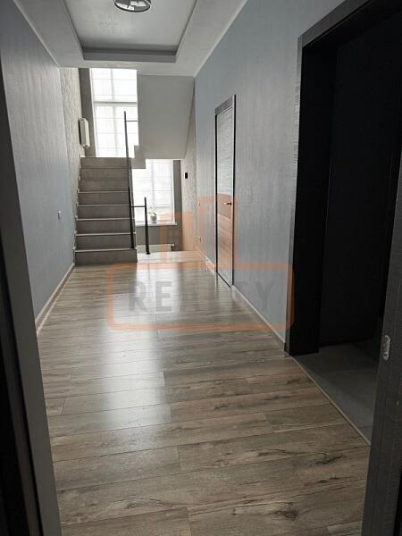 Дом с участком, 270 кв.м., , объект № 4788