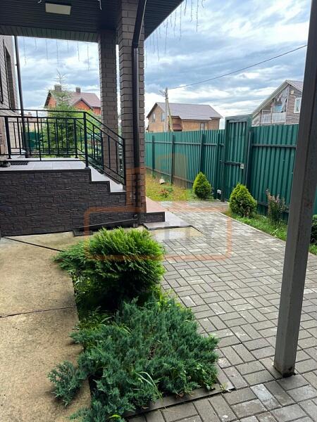 Дом с участком, 270 кв.м., , объект № 4788