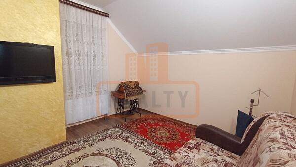Дом с участком, 169 кв.м., , объект № 4831