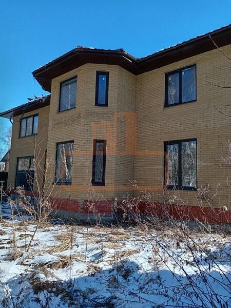 Дом с участком, 245 кв.м., , объект № 4721 Дом с участком, 245 кв.м., , объект № 4721