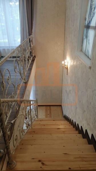 Дом с участком, 270 кв.м., , объект № 4567 Дом с участком, 270 кв.м., , объект № 4567