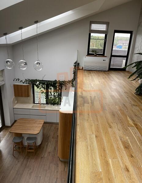 Дом, 193 кв.м., , объект № 4479