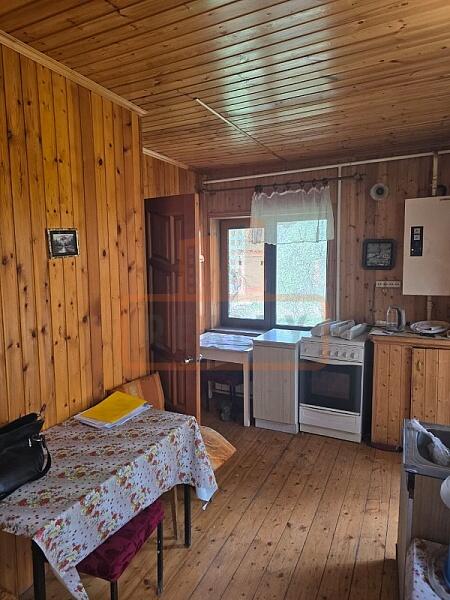 Дом с участком, 659 кв.м., , объект № 4766