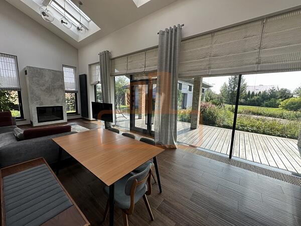 Дом, 193 кв.м., , объект № 4479