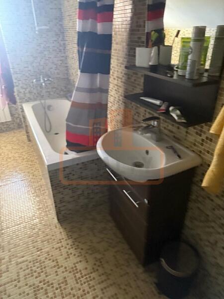 Дом, 180 кв.м., , объект № 4884