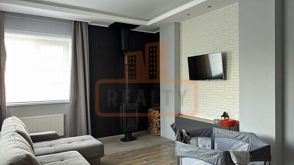 Дом с участком, 270 кв.м., , объект № 4788