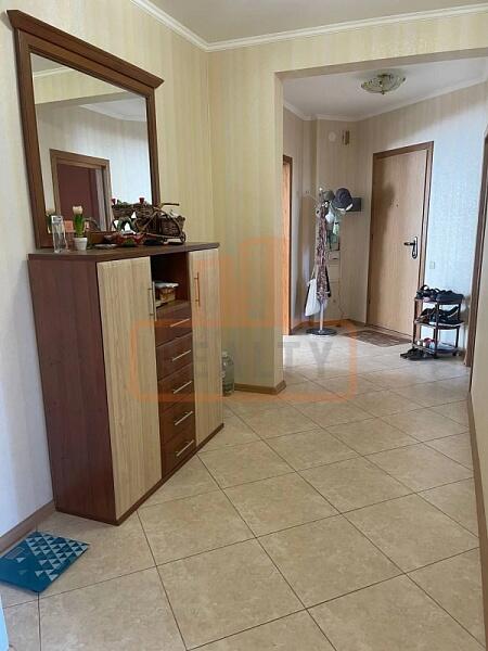 3-к квартира, 104 кв.м.,Феодосия, , объект № 4902