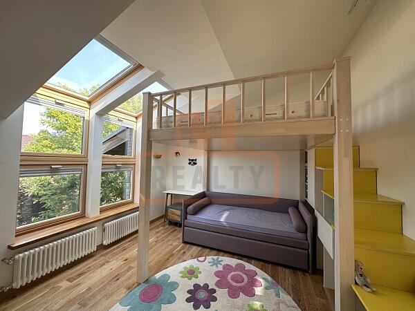 Дом, 193 кв.м., , объект № 4479