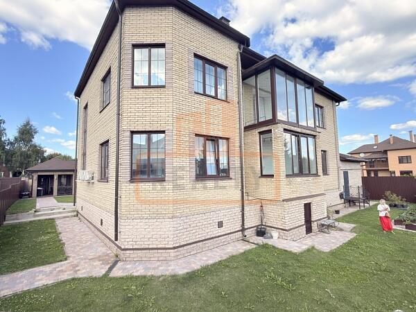 Дом, 380 кв.м., , объект № 4956