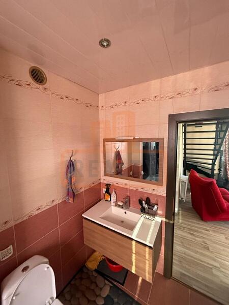 Дом, 180 кв.м., , объект № 4884